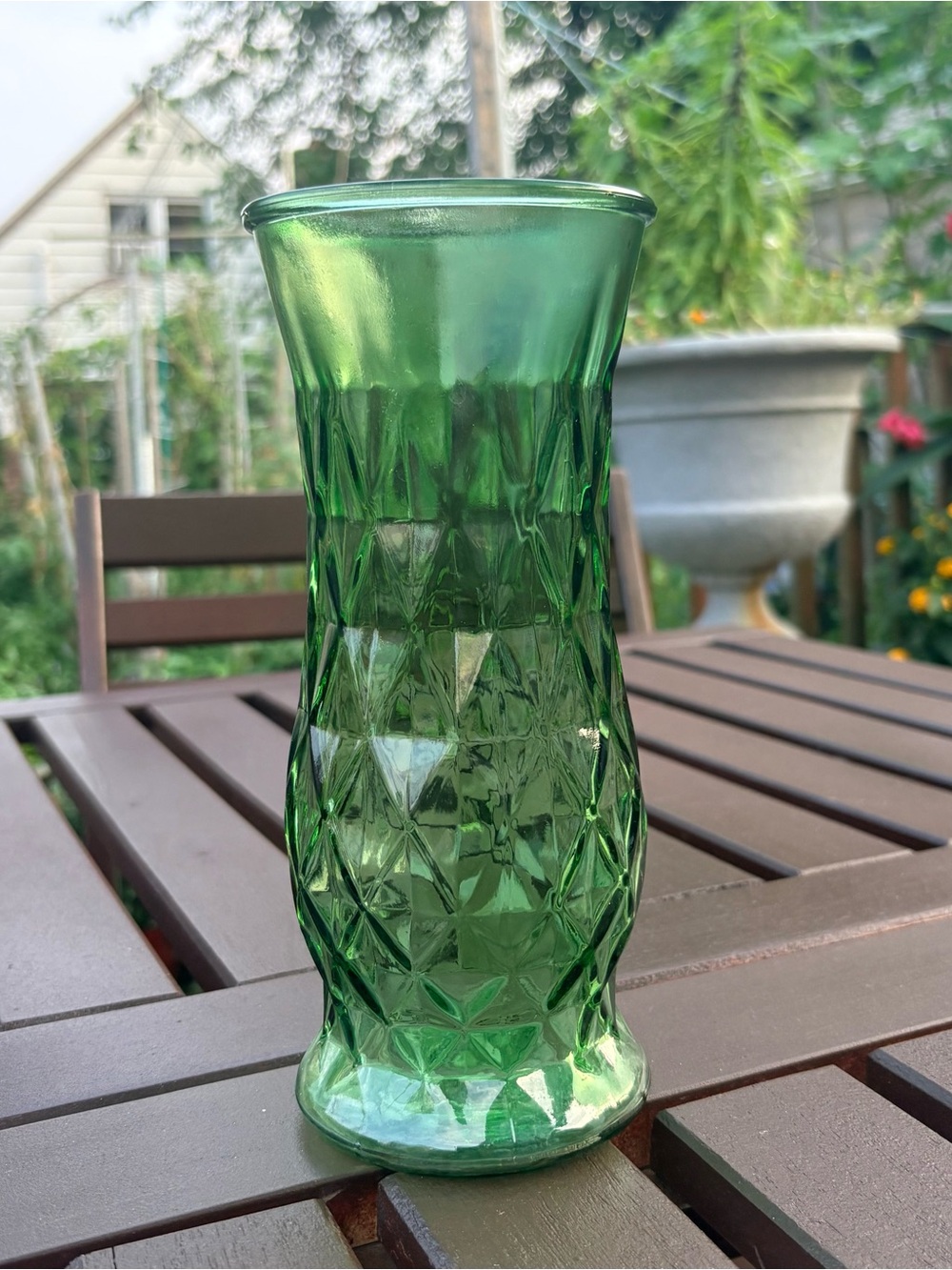 🏺Vintage E.O. Brody Co. Hoosier 1950s Green Diamond Cut Quilted Pattern Vase 9in
